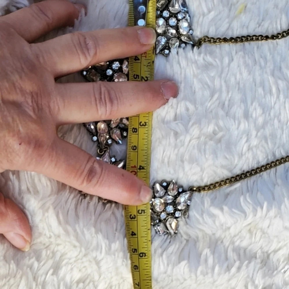 Rhinestone Chevron‎ necklace NWT - Picture 5 of 5